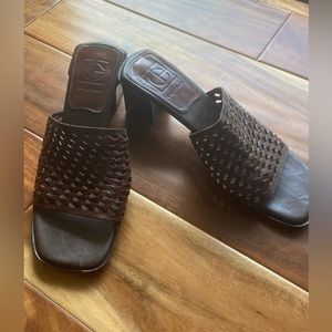 Vintage Cole Hann chunky sandal